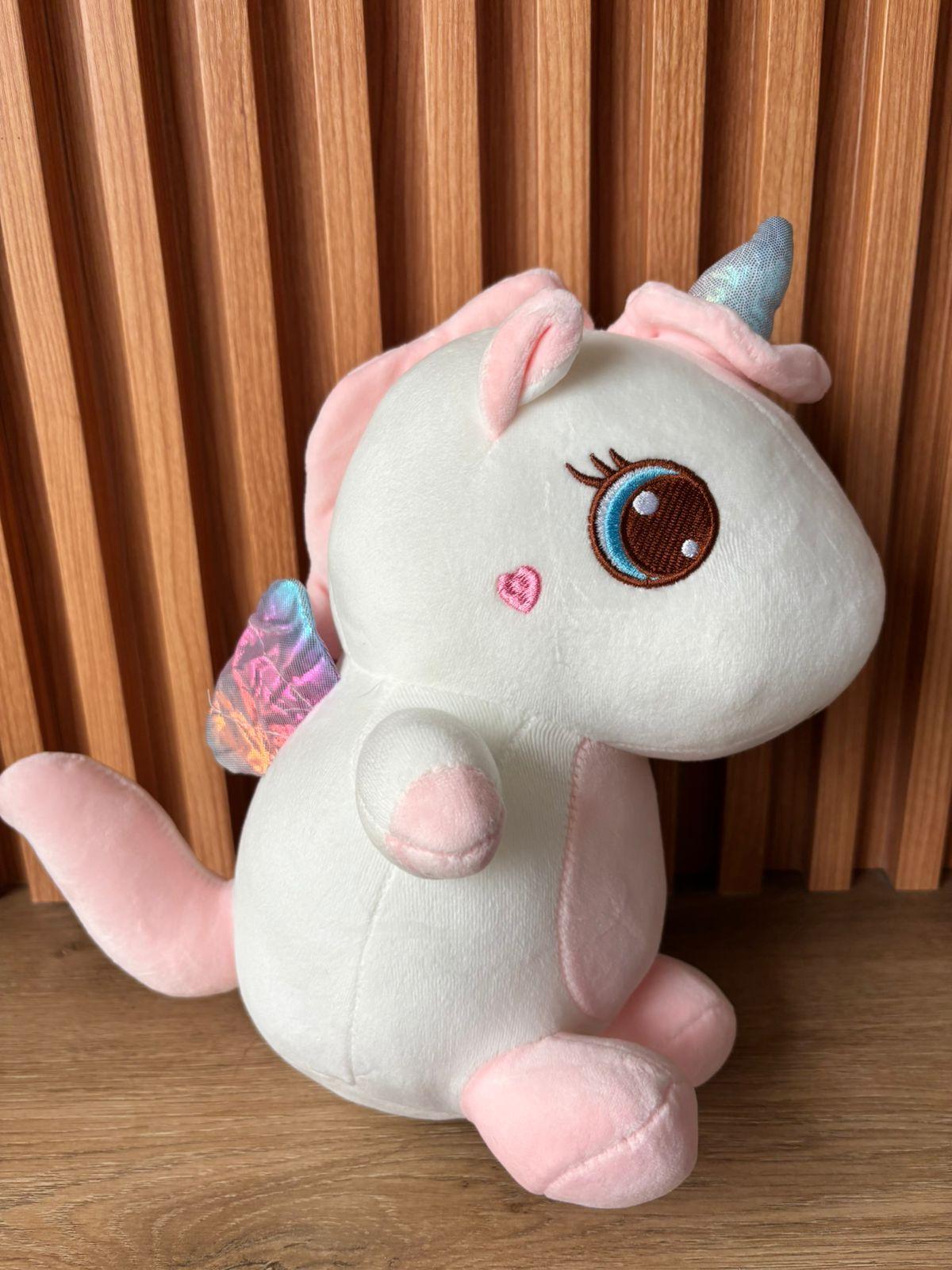 UNICORNIO SENTADO